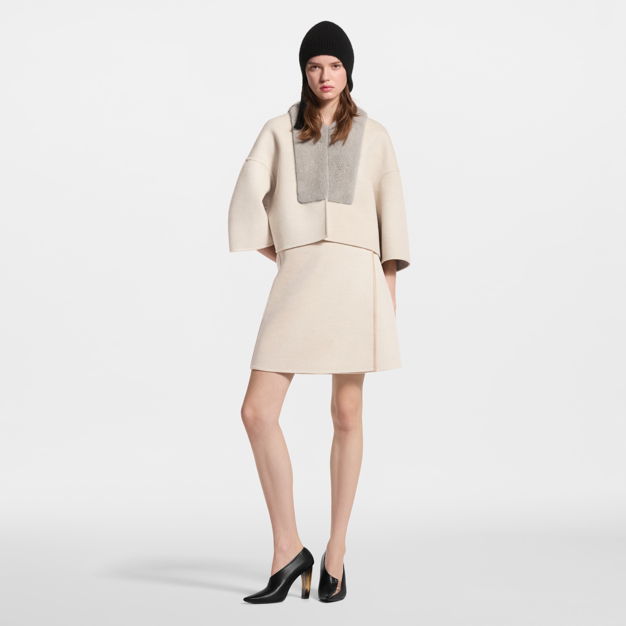 Beige Coats and Jackets for Women | LOUIS VUITTON ®